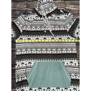 On The Byas Hoodie Mens Medium Multicolor Aztec Lightweight Long Sleeve Pullover